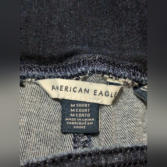 American eagle flare jeans with comfortable stretch waistband - Picture 4 of 4